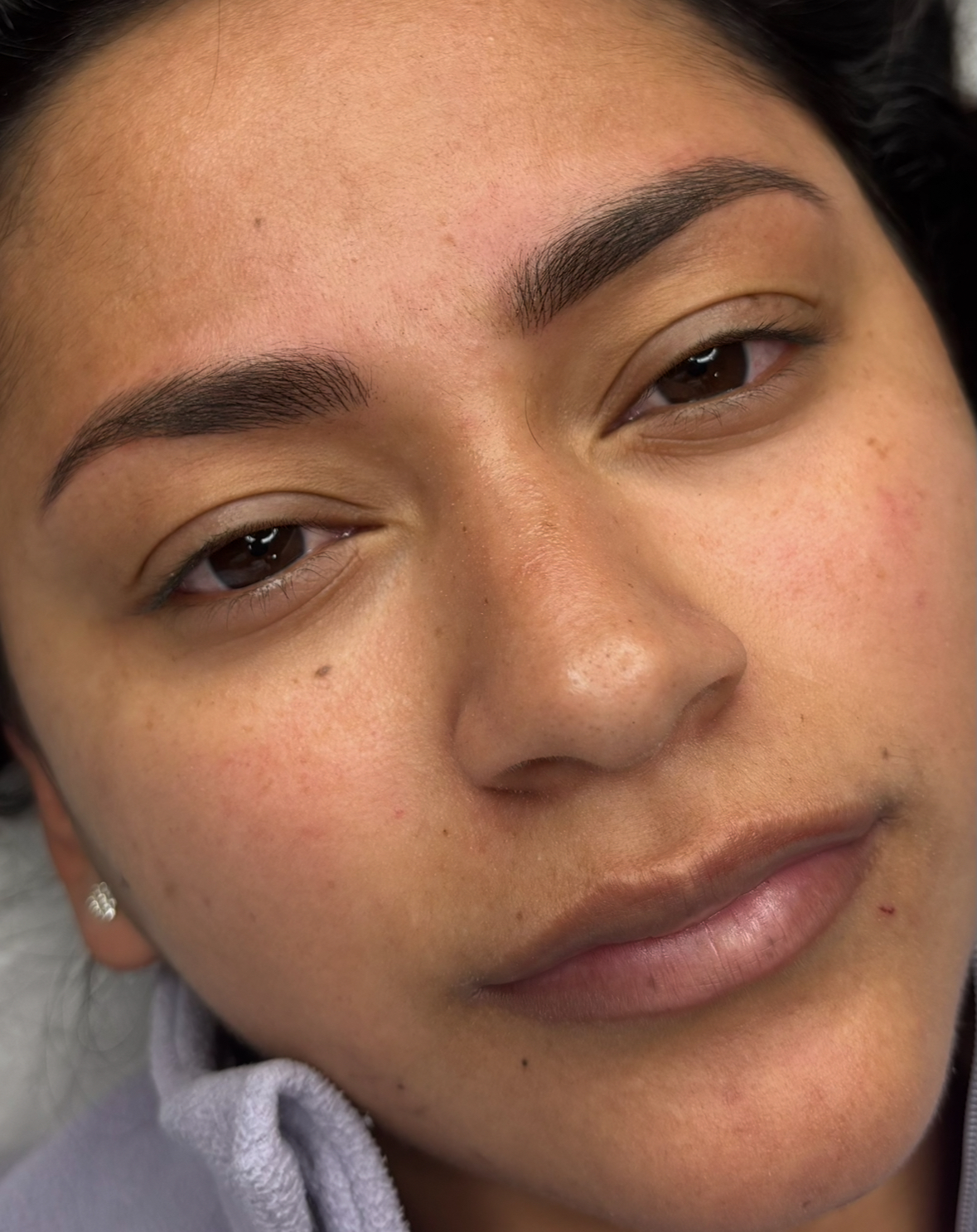 Cejas hiperrealistas